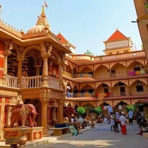 Shree Swaminarayan Mandir , Prayagraj