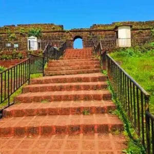 Chapora Fort , Chapora